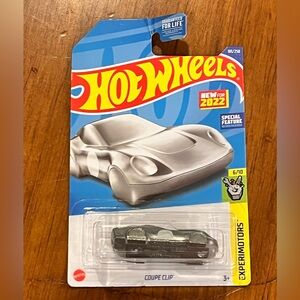 Hot Wheels Diecast Toy Car Coupe Clip Key Chain Ring new unpainted 2022